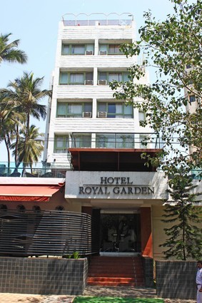 Hotel Royal Garden Juhu
